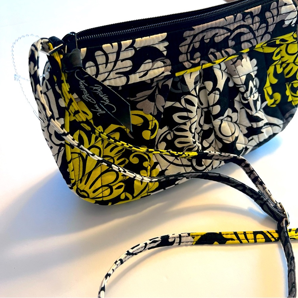 Vera Bradley Little Betsy Small Pocketbook ( Retired ), women’s crossbody , NWOT